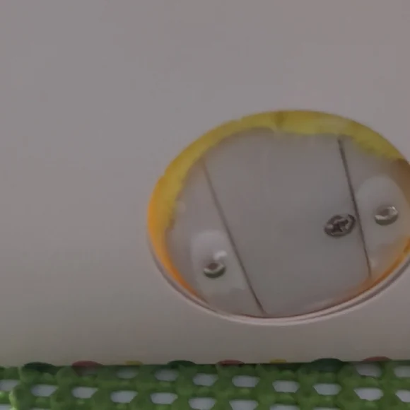 Peeps Palm Pet Plush Toy In Yellow New - Picture 4 of 4